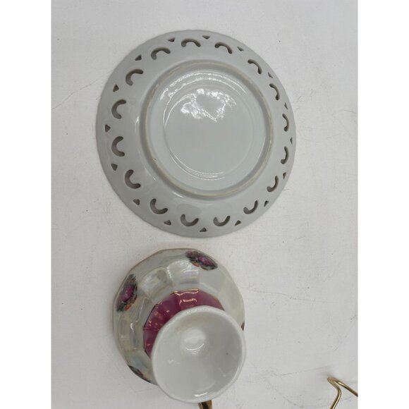 Vintage Porcelain Teacup & Saucer Set With Gold Trim & Romantic Scene Design - Picture 4 of 8